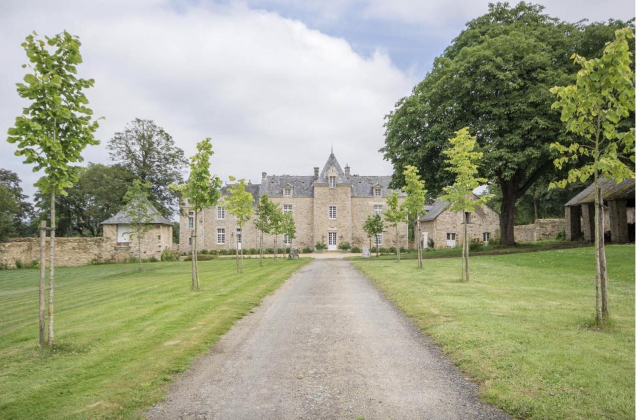 Chateau De Cadouzan Saint-Dolay Eksteriør bilde