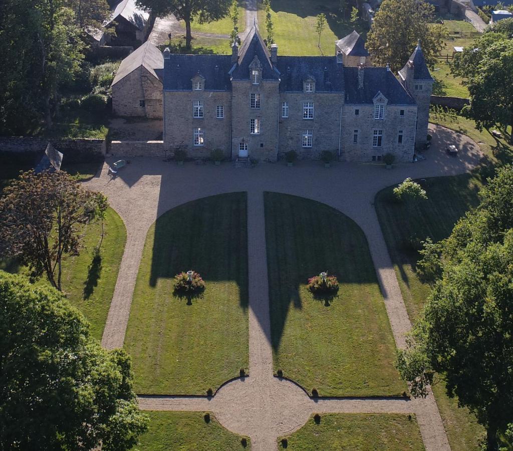 Chateau De Cadouzan Saint-Dolay Eksteriør bilde
