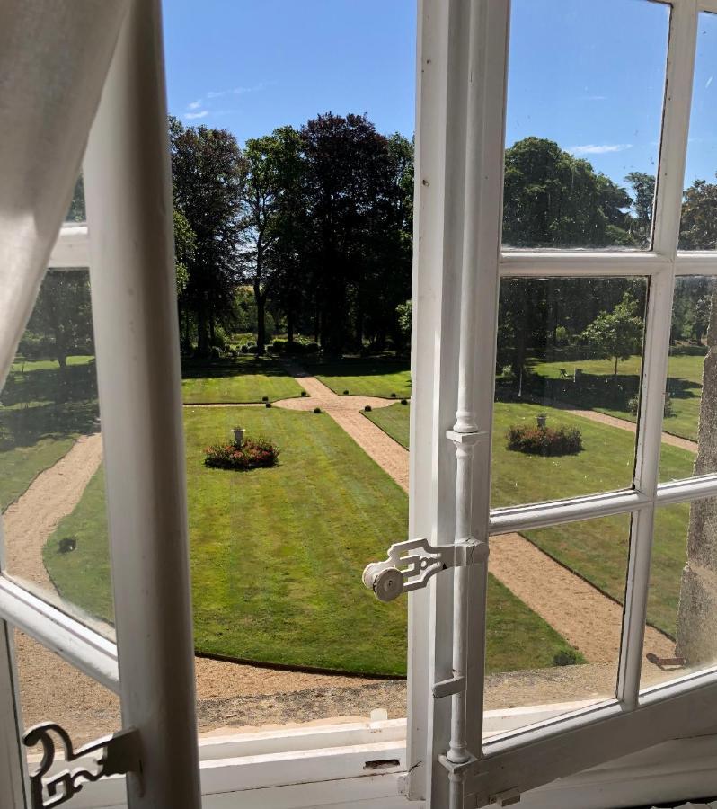 Chateau De Cadouzan Saint-Dolay Eksteriør bilde