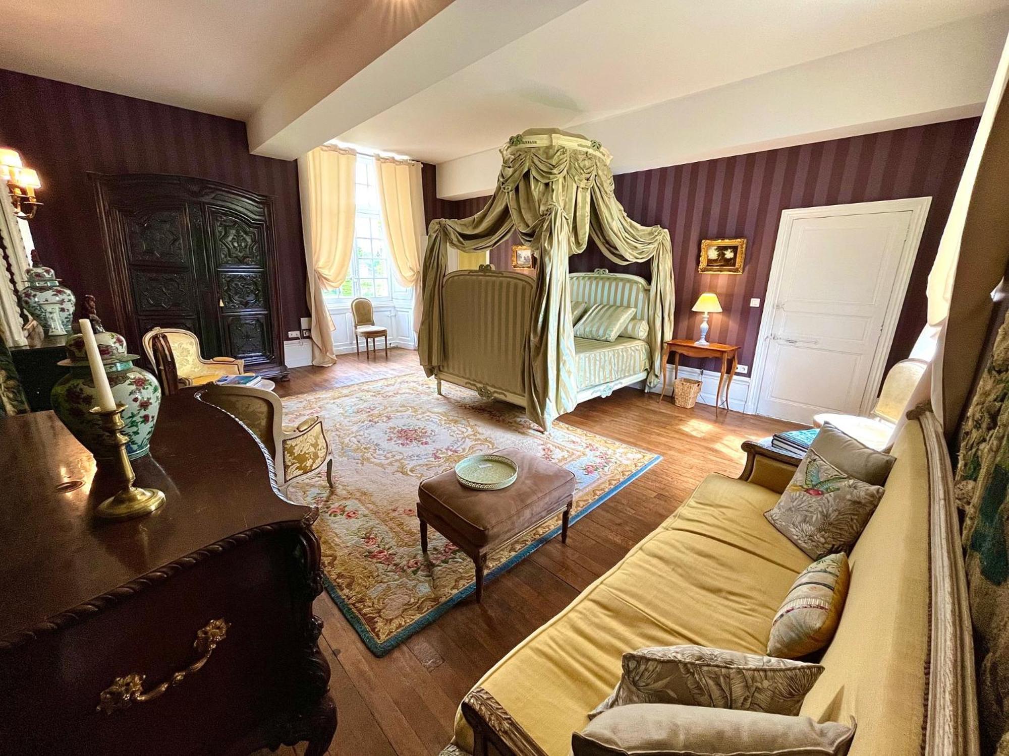 Chateau De Cadouzan Saint-Dolay Eksteriør bilde